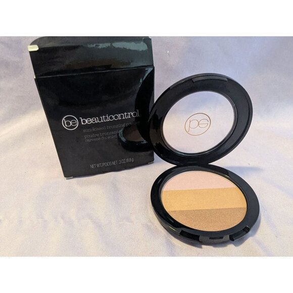 Beauticontrol Sun-Kissed Bronzing Powder Compact For Radiant Glow - Picture 2 of 3
